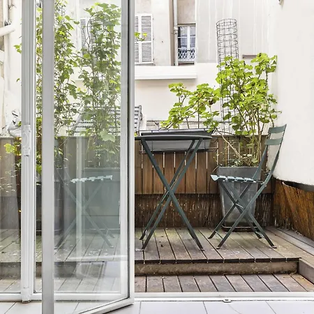 Petit Chalet Paris Exterior photo